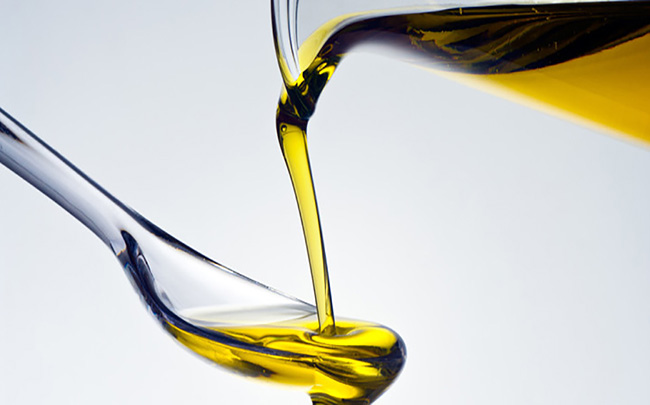 降低真空油炸薯?xiàng)l含油量的有效方法。